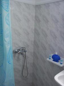 Koupelna v ubytování En Leuko Apartments