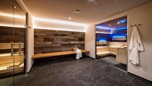 Kopalnica v nastanitvi Hotel ANDER