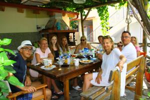 Gallery image of Fasoli Studios in Paralia Panteleimonos