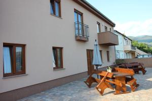 Nespecifikovaný výhled na hory nebo výhled na hory při pohledu z apartmánu