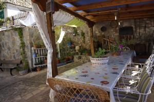Restoran ili drugo mesto za obedovanje u objektu Casa Rural Manubles