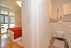 Posteľ alebo postele v izbe v ubytovaní Spacious Premium Apt Lipotica with Oldtown view - Have a memorable holiday