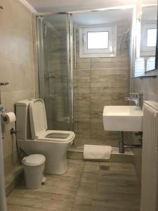 A bathroom at Villa Kiza Apartments