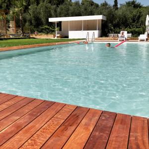 Bassein majutusasutuses De Sio Village või selle lähedal
