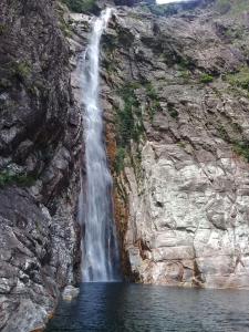 Un paisaje natural cerca de la hostería