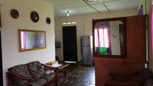 Posezení v ubytování LOT7040