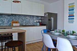 Kuchyň nebo kuchyňský kout v ubytování Apartment Anna Split With Parking
