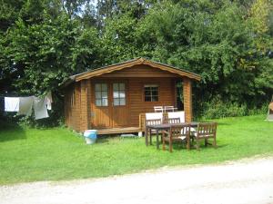 Imagen de la galería de Hjemstavnsgårdens Camping & Cottages, en Glamsbjerg