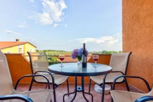 Balkon lub taras w obiekcie Apartments Contessa