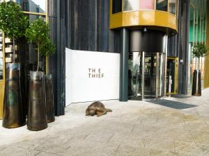 Bilde i galleriet til The Thief i Oslo