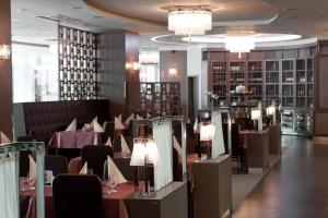 Restavracija oz. druge možnosti za prehrano v nastanitvi Hotel Zagreb - Health & Beauty