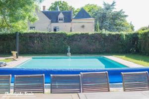 Piscina en o cerca de Manoir de la Perrière maison d'hôtes