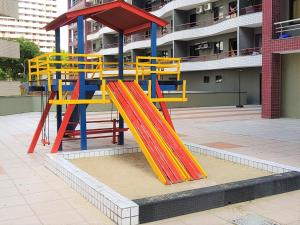 Ο χώρος παιχνιδιού για παιδιά στο Apartamento Porto de Iracema estilo