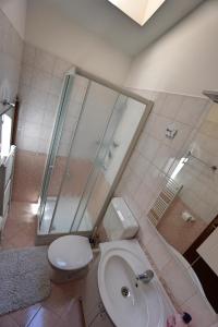 Ein Badezimmer in der Unterkunft Borik Hills