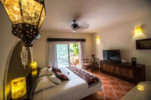 Gallery image of Hotel Riviera Del Sol in Playa del Carmen