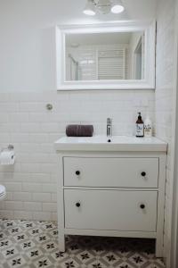 Kúpeľňa v ubytovaní Śpij w Nysie Apartments