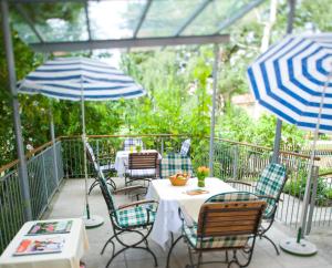 Zahrada ubytování Haus Mobene - Hotel Garni