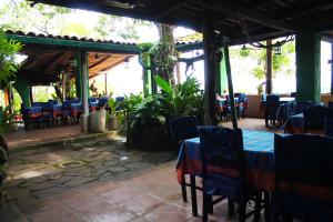 En restaurang eller annat matställe på La Posada de Suchitlan