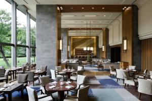 A restaurant or other place to eat at Grand Prince Hotel Takanawa