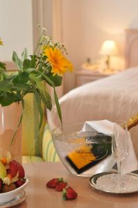 Rúm í herbergi á Hotel-Restaurant Minichmayr