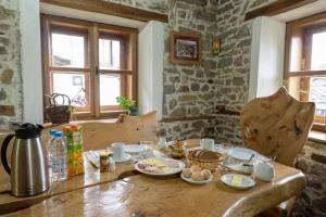 Photo de la galerie de l'établissement Guest House The Old Lovech, à Lovetch