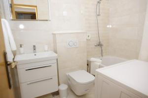 Kúpeľňa v ubytovaní Apartments Sonja Podgora + 33 fotografií