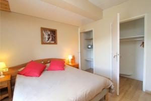 Postel nebo postele na pokoji v ubytování Hotel le Sherpa