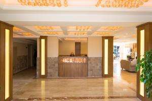 The lobby or reception area at Rich Melissa Hotel Még 37 kép