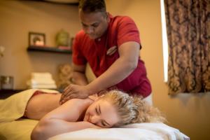 Hostia v ubytovaní MenDan Magic Spa & Wellness Hotel
