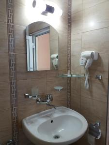 Koupelna v ubytování Hotel Sirena