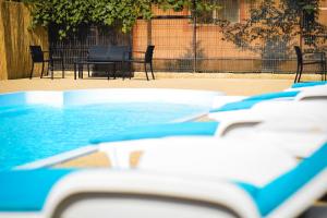 Πισίνα στο ή κοντά στο Vila OK