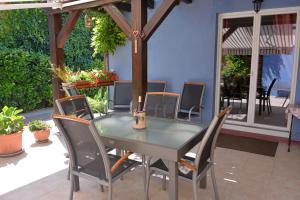 Patio nebo venkovní prostory v ubytování Eden des choux