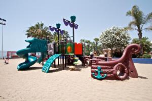 Zona de juegos infantil en Marbella Playa Hotel