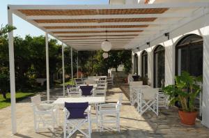 Imagem da galeria de Apollon Resort em Pythagoreio