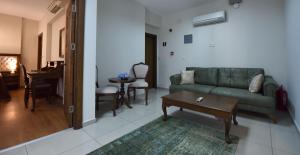 A seating area at Zagnospasa Konaklari
