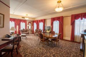 Зона вітальні в Hotel Boulderado