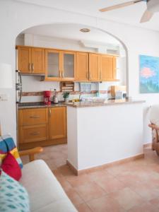 Kuchyň nebo kuchyňský kout v ubytování Good Morning Alicante