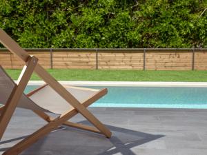 Bassein majutusasutuses Azure Resort & Spa või selle lähedal