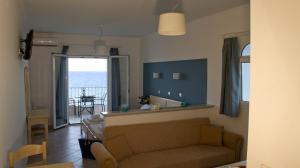Gallery image of Filanthi Apartments in Paralia Vrachou