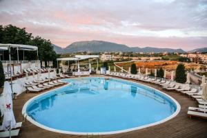 Příroda nedaleko rezortu