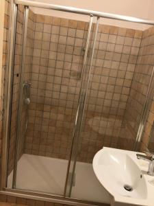 A bathroom at La Torre