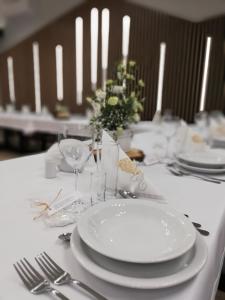 Restoran või mõni muu söögikoht majutusasutuses Jurajska Przystań