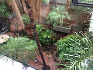 Taman di luar Aspen Hotel & Apart