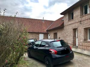 Budova, kde se ubytování v soukromí nachází + 7 fotografií