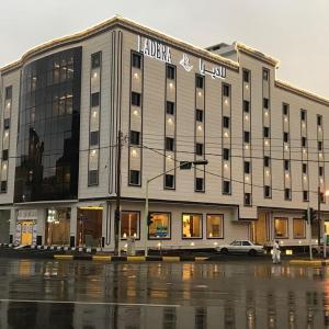 Afbeelding uit fotogalerij van Ladera Hotel Tanomah in Tanomah