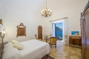 Foto dalla galleria di villa virginia a Positano