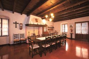 Gallery image of Casa Vacanza - Casa del Padre Nascimbeni in Torri del Benaco