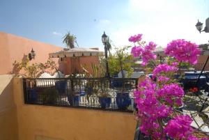 Balkón nebo terasa v ubytování Riad Hôtel Belleville Marrakech