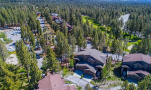 an aerial view of a resort with a lot of trees at Mammoth Golf Properties By 101 Great Escapes in Mammoth Lakes