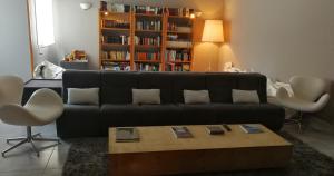 Гостиная зона в Hotel Farsund